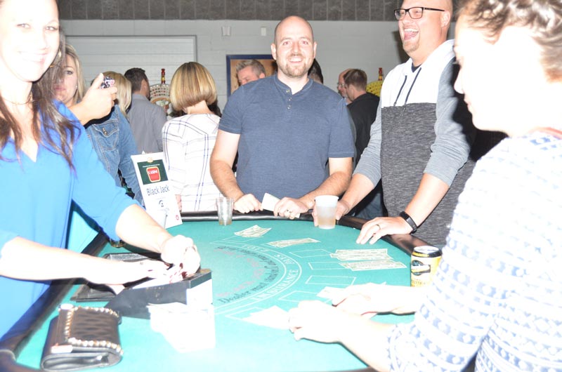 MCRP-Casino-Night-Poker-Table